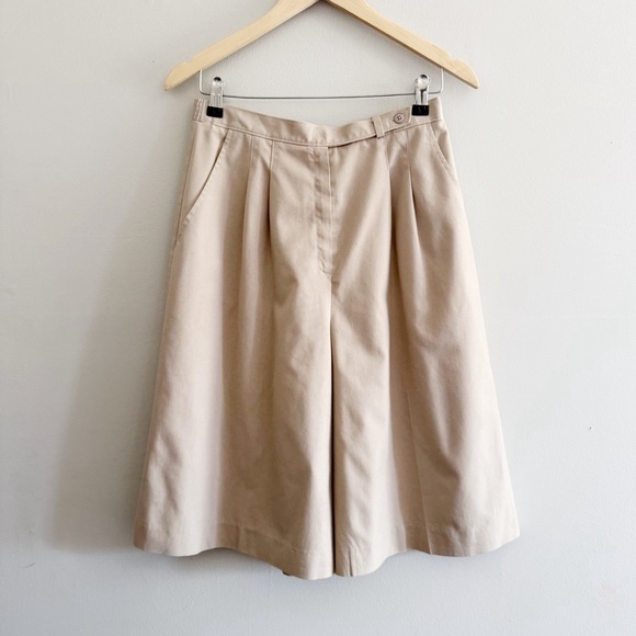Vintage 80s Tan Pleated Long Bermuda Shorts - Picture 2 of 5